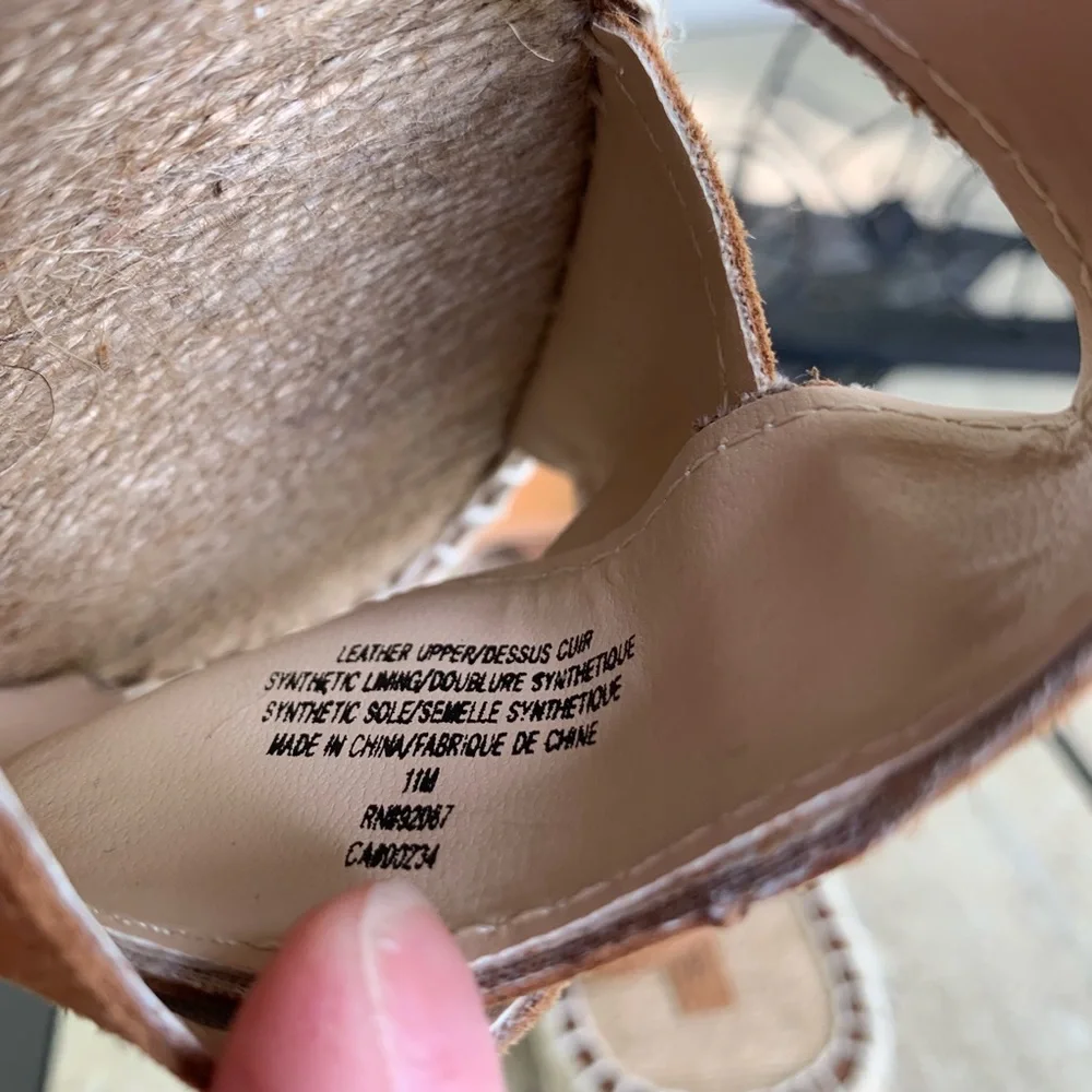 Saks Fifth Avenue Tan Espadrilles-size 11